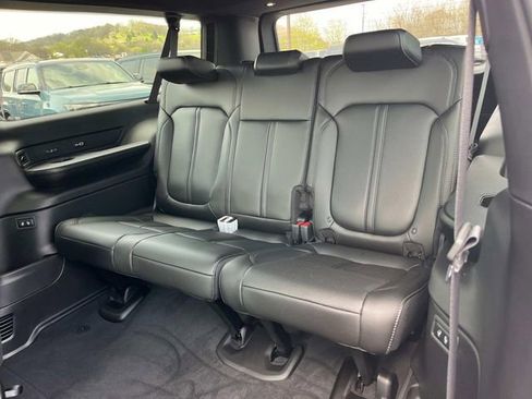 New 2026 Jeep Grand Wagoneer L 4WD image 8
