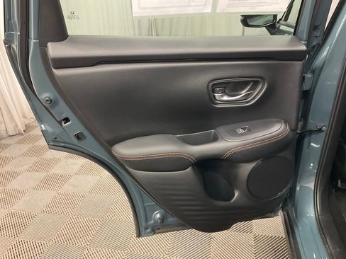Used 2024 Honda HR-V Sport image 32