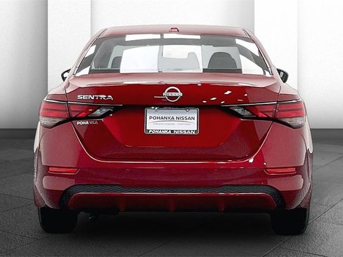 Certified 2025 Nissan Sentra SV image 3