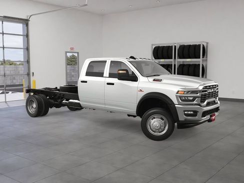 New 2025 RAM 4500 Tradesman image 9