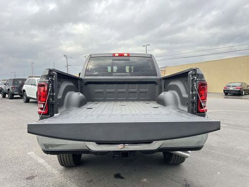 New 2026 RAM 2500 Tradesman AWD/4WD image 9