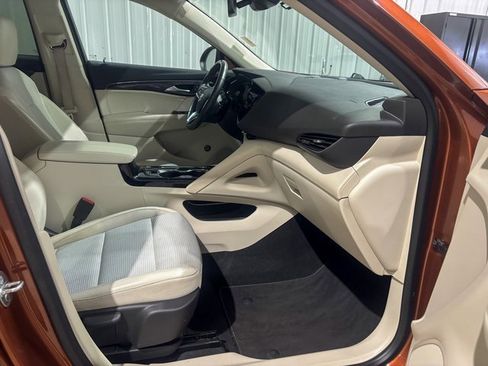 Used 2021 Buick Envision Preferred image 28