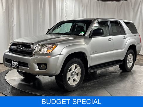 Used 2007 Toyota 4Runner SR5 AWD/4WD image 1