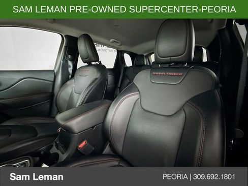 Used 2022 Jeep Cherokee Trailhawk w/ Sound & Nav Group image 21