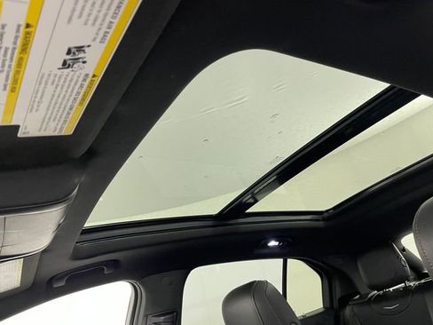 Used 2019 Cadillac XT4 Sport AWD/4WD image 15