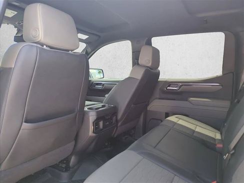 Used 2025 Chevrolet Silverado 1500 ZR2 AWD/4WD image 14
