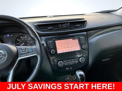 Used 2022 Nissan Rogue Sport SL AWD/4WD image 12