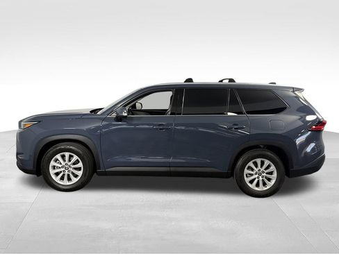 Used 2024 Toyota Grand Highlander FWD image 9