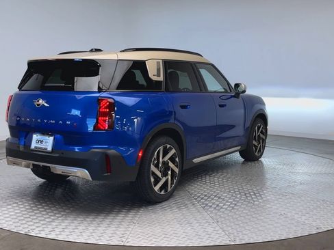 New 2026 MINI Cooper Countryman S w/ Comfort Package Max AWD/4WD image 8