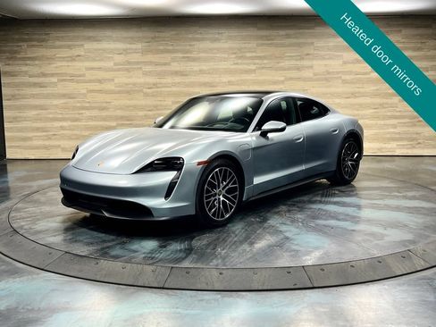 Used 2024 Porsche Taycan RWD image 9