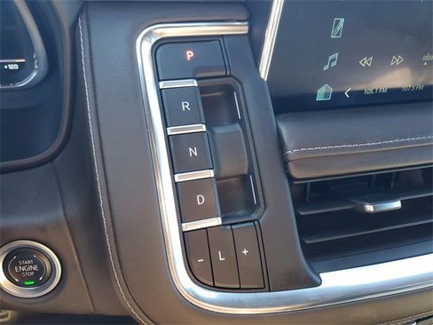 Used 2024 Chevrolet Tahoe LT image 25