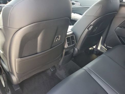Certified 2026 Kia Sportage EX AWD/4WD image 10