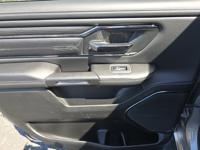 Used 2022 RAM 1500 Limited AWD/4WD image 21