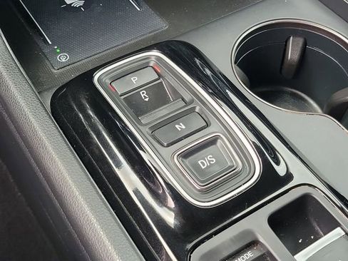 Used 2023 Honda Pilot EX-L image 36