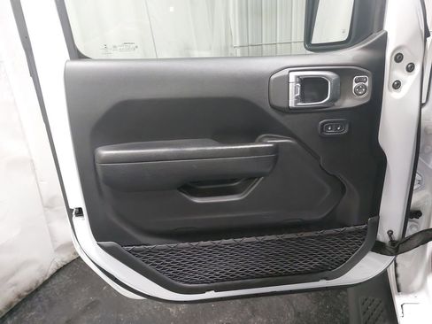 Used 2022 Jeep Gladiator Sport image 27