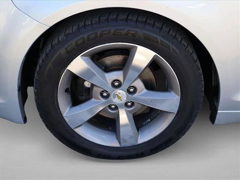 Used 2011 Chevrolet Malibu LT w/ Power Convenience Package FWD image 26