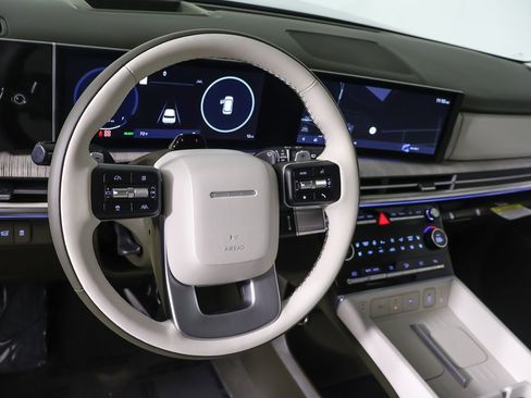 Certified 2025 Hyundai Santa Fe Calligraphy image 29