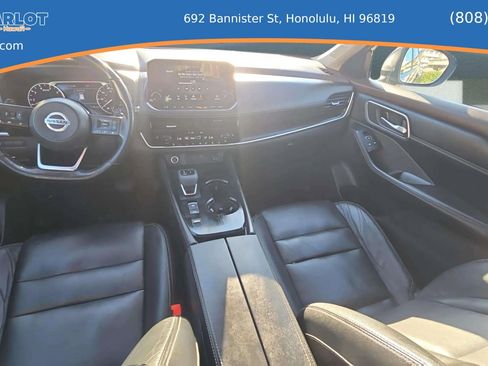 Used 2021 Nissan Rogue SL w/ Premium Package FWD image 12