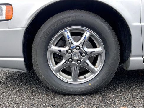 Used 2002 Cadillac Seville SLS w/ Luxury Pkg image 8