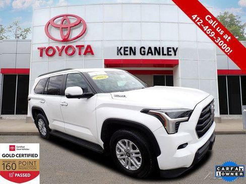 Certified 2025 Toyota Sequoia SR5 image 1