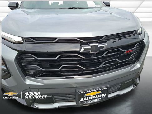 Used 2025 Chevrolet Equinox RS w/ Convenience Package III image 29