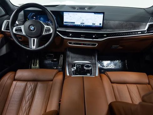 Used 2024 BMW X7 M60i w/ Executive Package AWD/4WD image 21