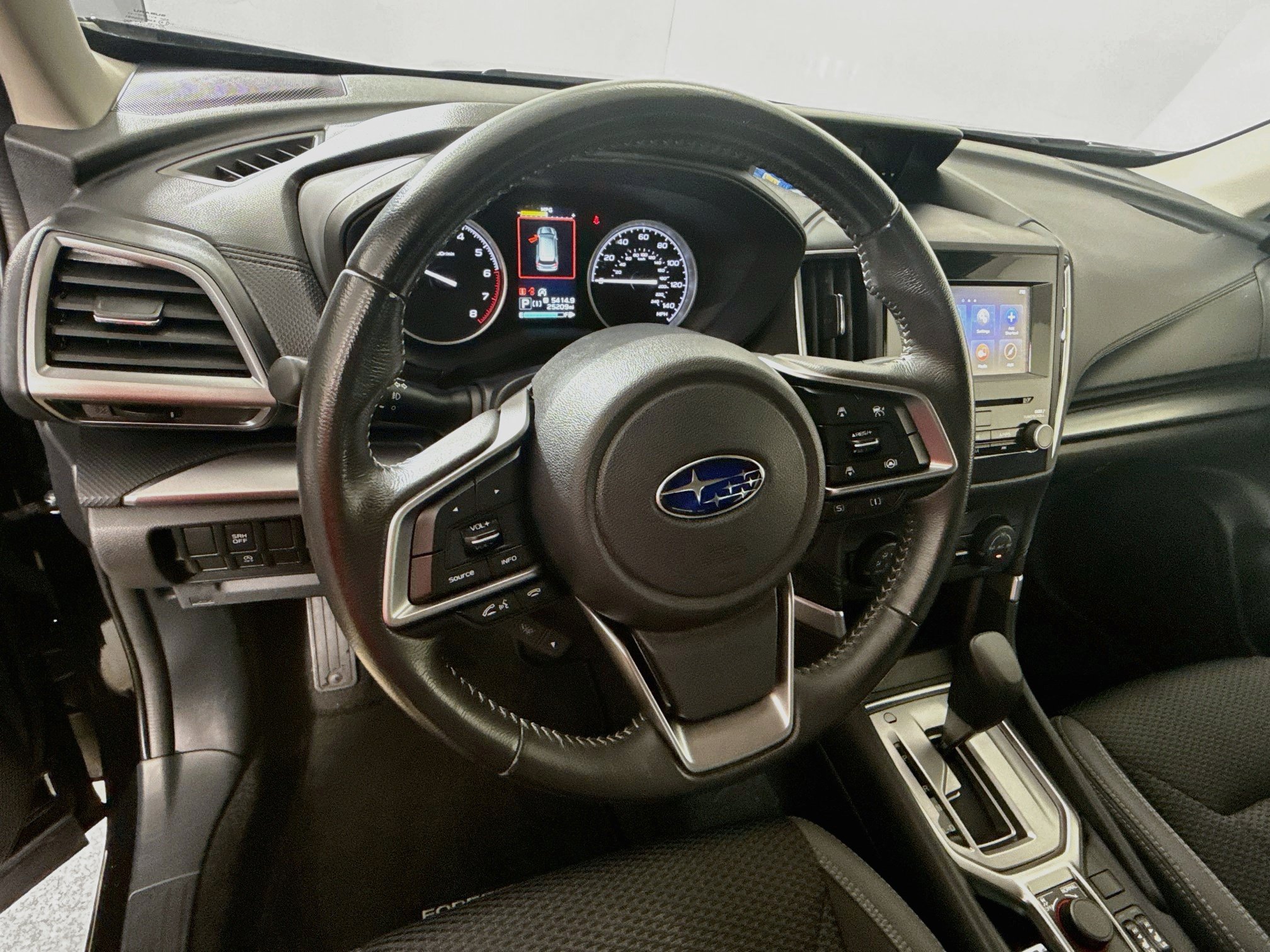 Used 2023 Subaru Forester Premium AWD/4WD image 11