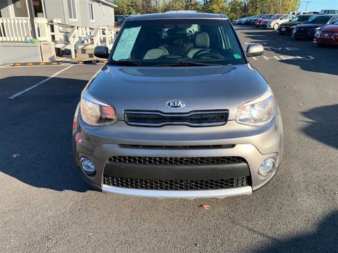 Used 2018 Kia Soul + w/ Audio Package image 12