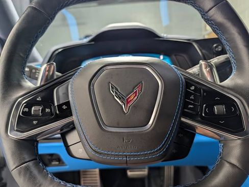 Used 2024 Chevrolet Corvette Stingray Premium Conv w/ Z51 Performance Package RWD image 27
