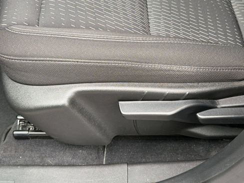 Used 2025 Chevrolet Equinox LT AWD/4WD image 15