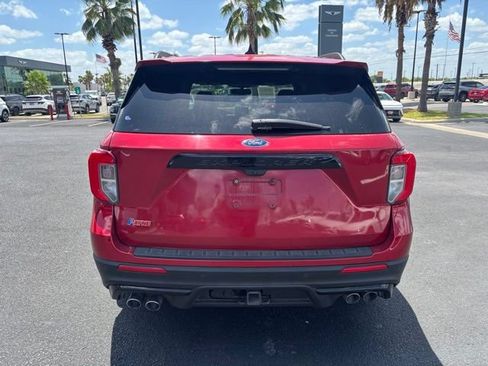 Used 2022 Ford Explorer ST w/ Equipment Group 401A RWD image 5