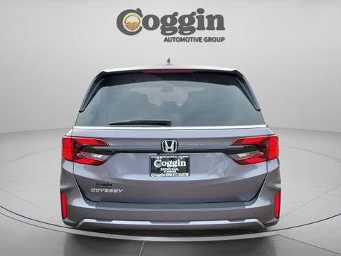 Used 2026 Honda Odyssey EX-L image 4