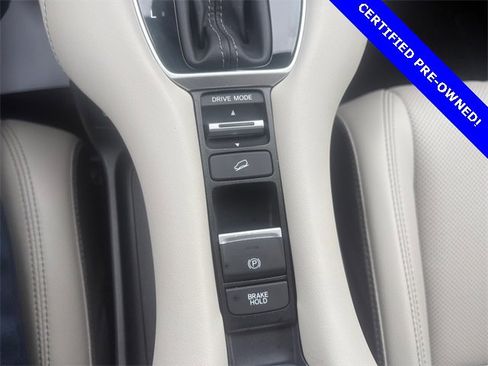 Certified 2023 Honda HR-V EX-L image 17