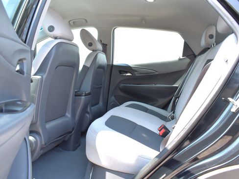 Used 2017 Chevrolet Bolt LT FWD image 26