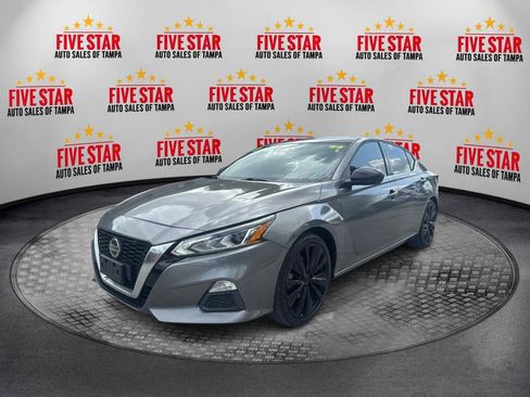 Used 2020 Nissan Altima 2.5 SR FWD image 3
