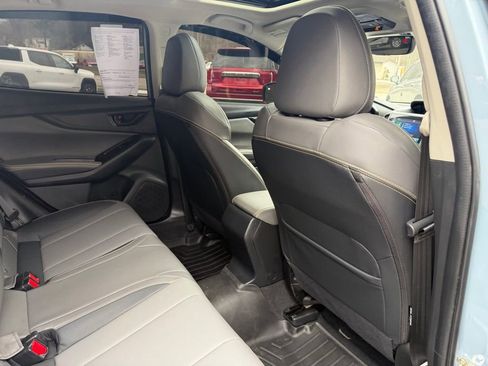 Used 2022 Subaru Crosstrek 2.5i Sport w/ Moonroof Package image 18