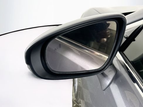 Used 2016 Lexus ES 300h image 16