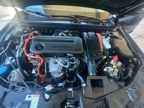 Used 2025 Honda Accord Sport image 33