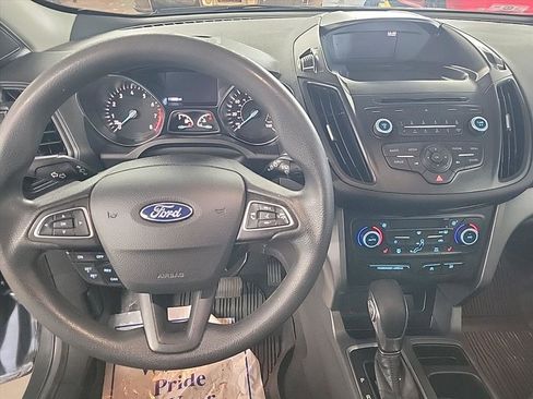 Used 2018 Ford Escape SE image 10