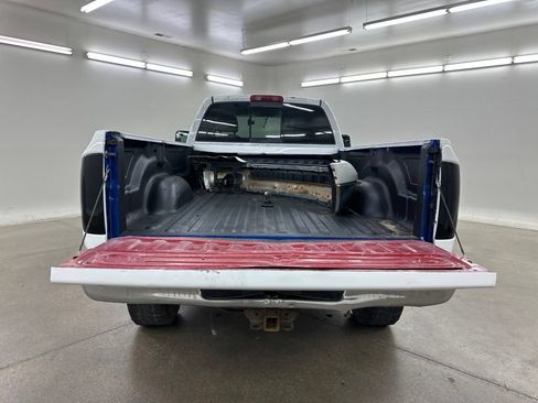 Used 2004 Dodge Ram 2500 Truck SLT w/ Off-Road Group AWD/4WD image 16