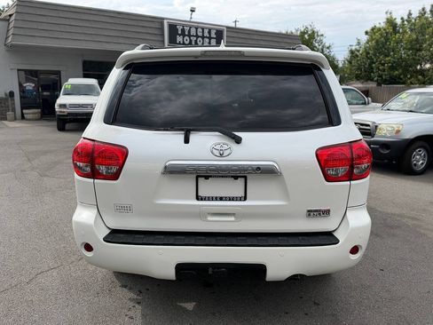 Used 2015 Toyota Sequoia Platinum AWD/4WD image 45