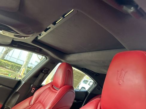 Used 2019 Maserati Ghibli S GranSport image 20