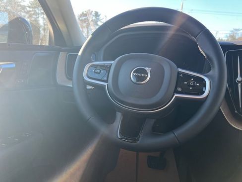 New 2026 Volvo XC60 B5 Plus w/ Protection Package Premier AWD/4WD image 23
