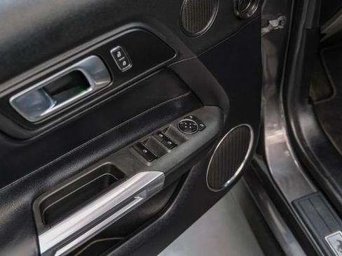 Used 2018 Ford Mustang Premium image 44