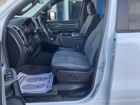 Used 2021 RAM 1500 Big Horn image 10