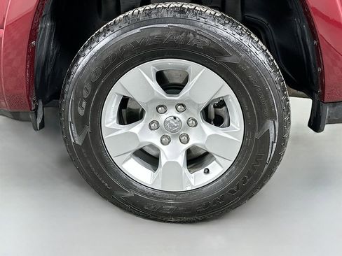 Used 2025 RAM 1500 Lone Star image 30