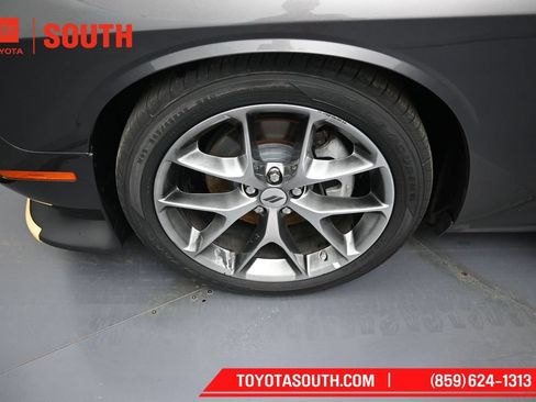 Used 2022 Dodge Challenger GT RWD image 30