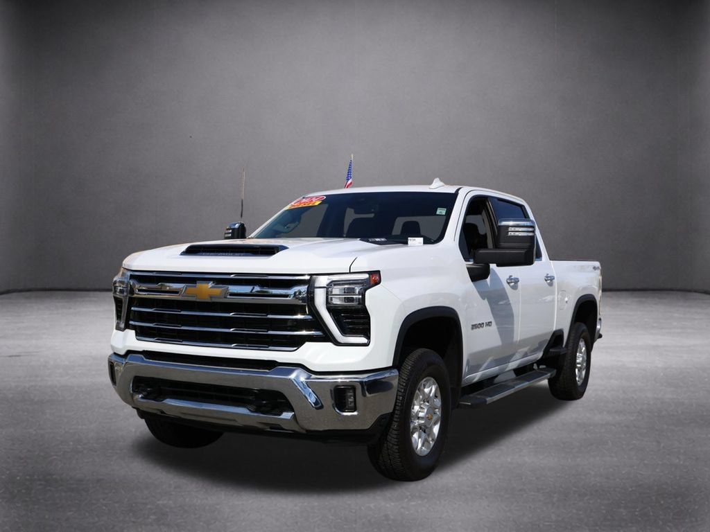 Used 2024 Chevrolet Silverado 2500 LTZ AWD/4WD image 9