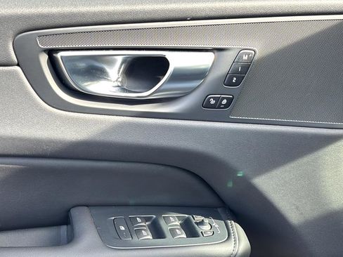 Used 2024 Volvo XC60 T8 Core image 17