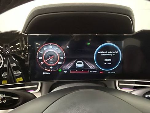 Used 2023 Hyundai Elantra Limited FWD image 18